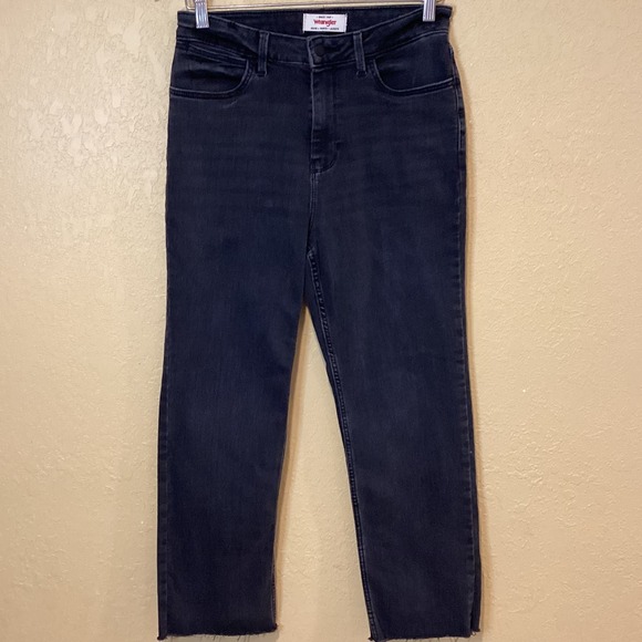 Wrangler Denim - Wrangler High Rise True‎ Straight Crop Jeans in Black, Women's Size 8